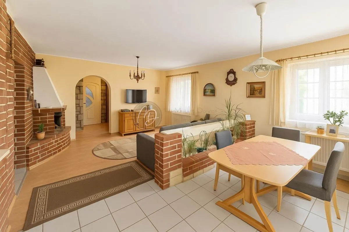 MDI casa cu spatiu comercial in Marghita - foto 16