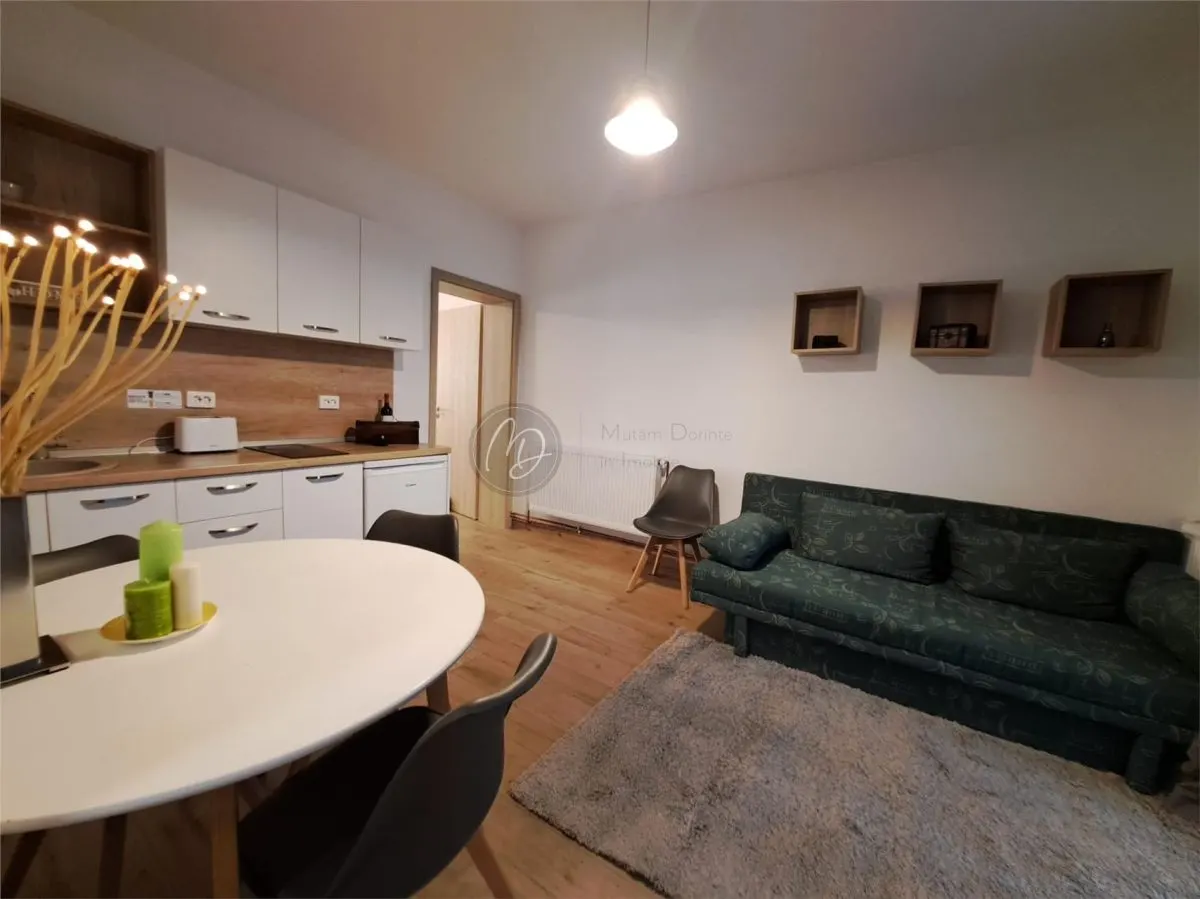 Maison Centrale à Louer à Oradea | 500 €/mois | Terrasse de Détente - foto 2