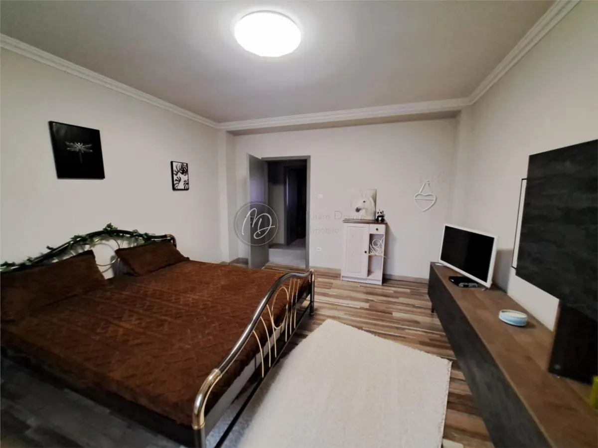 MDI Casa Lux Salonta – Villa Familiale Exceptionnelle avec Potentiel Illimité - foto 13