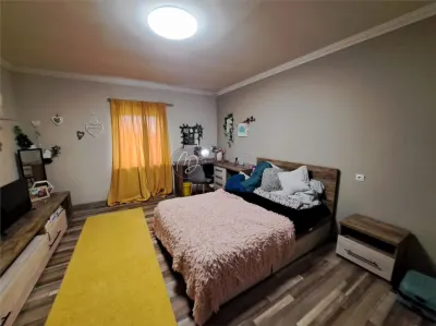 MDI Casa Lux Salonta – Villa Familiale Exceptionnelle avec Potentiel Illimité - foto 15