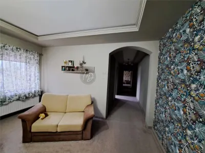 MDI Casa Lux Salonta – Villa Familiale Exceptionnelle avec Potentiel Illimité - foto 19