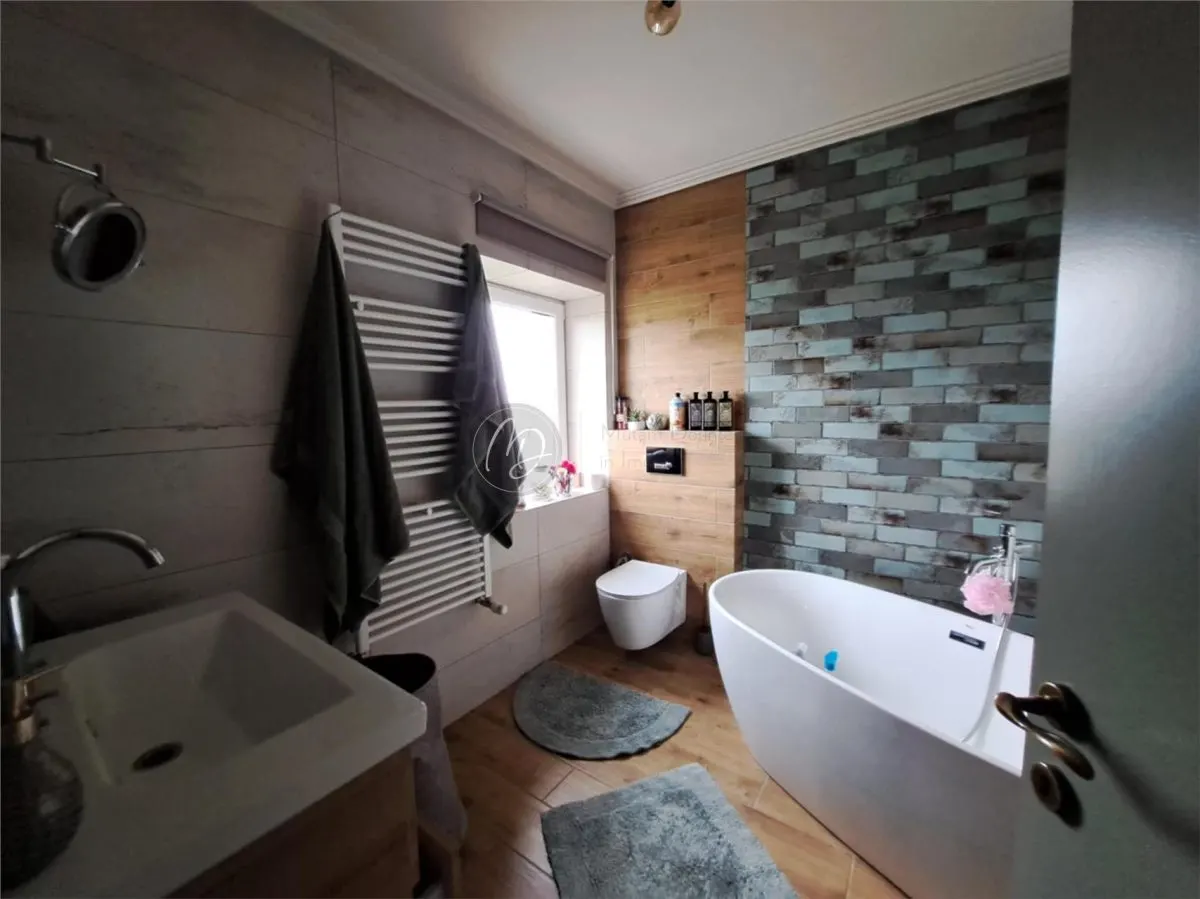 MDI Casa Lux Salonta – Villa Familiale Exceptionnelle avec Potentiel Illimité - foto 21