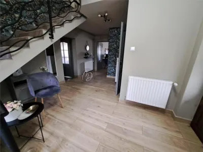 MDI Casa Lux Salonta – Villa Familiale Exceptionnelle avec Potentiel Illimité - foto 7