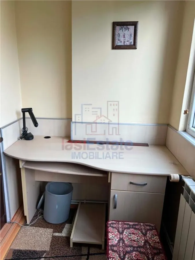 Appartement Deux Chambres, Quartier Podu Ros, Deuxième Étage, Iași - foto 12
