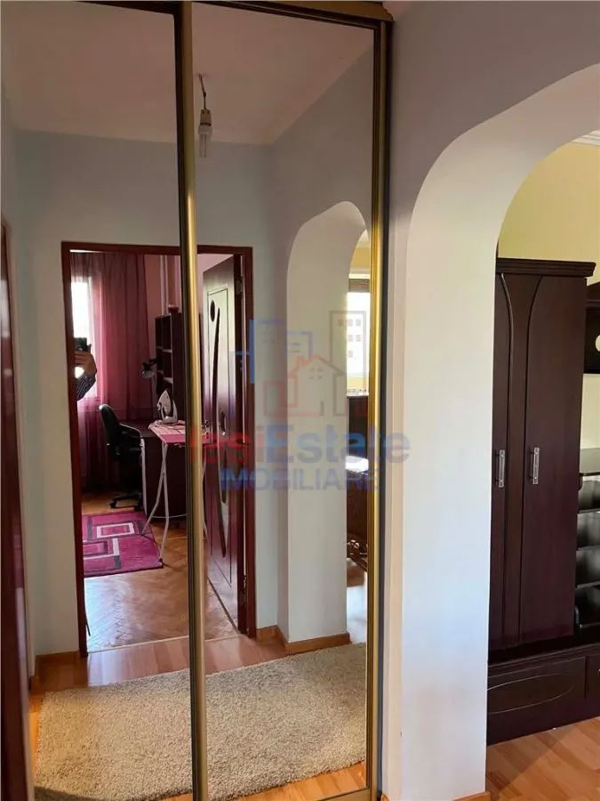 Appartement Deux Chambres, Quartier Podu Ros, Deuxième Étage, Iași - foto 13