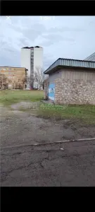 Terrain Urbain et Bâtiment Stade Corvinul Hunedoara - Hunedoara