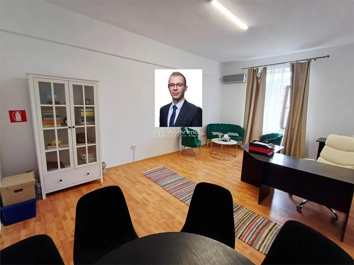 Resita, Oficina Bloque 800, Reformada, Amueblada, 29 m² - foto 1