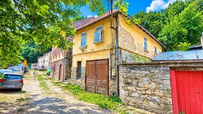 Oravita | House with Garage | Lacul Mic Area | Zero Commission - foto 2