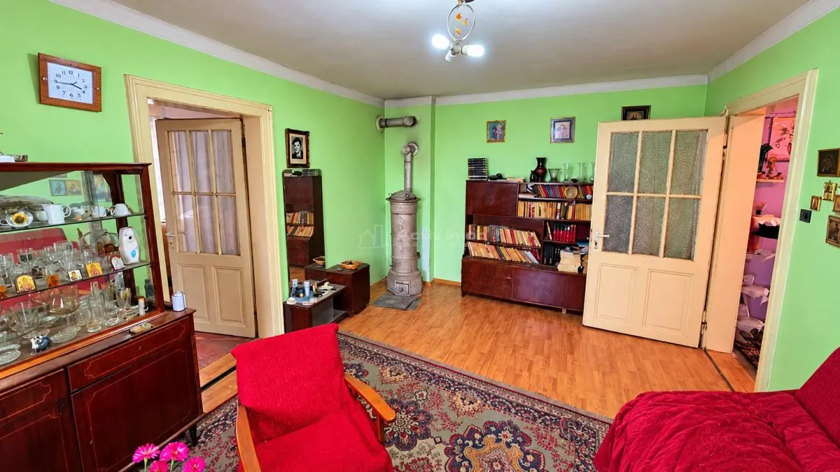 Oravita | House with Garage | Lacul Mic Area | Zero Commission - foto 11