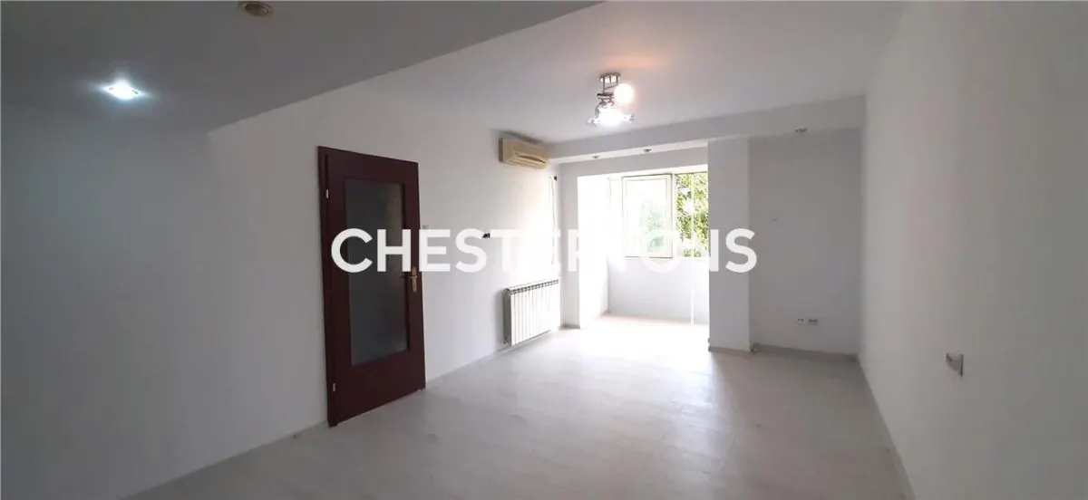 2-Room Apartment for Rent in Bucharest, ultracentral | Universitate Area | 1st Floor | Modern, Bright & Move-in Ready - foto 1