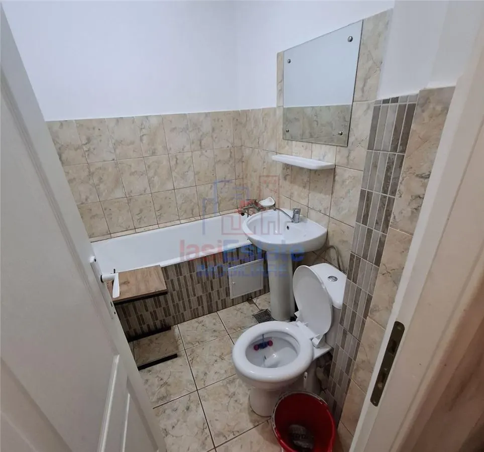 Apartament cu 2 camere de vanzare, 47 mp, Baza 3 - foto 8