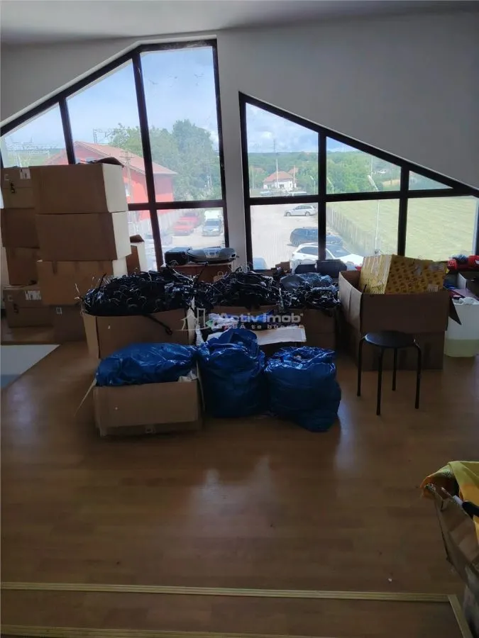 匈牙利多瓦尔商业汽车维修空间 - foto 11