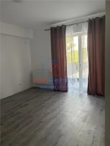 Apartament cu 2 camere, decomandat, parcare subterana, Manta Rosie - foto 2