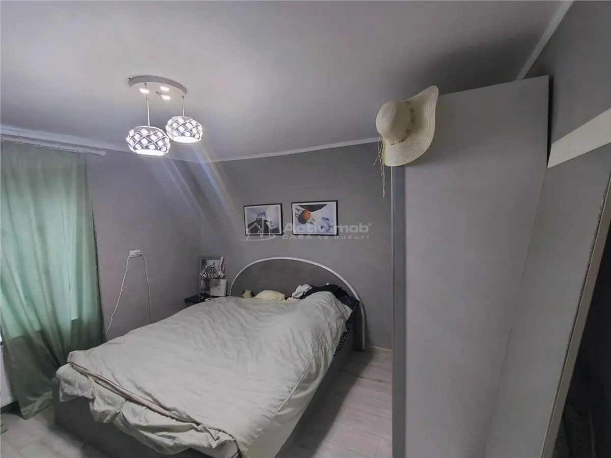 Caransebes, Villa Ground + First Floor + Garage, Pipirig Area - foto 7