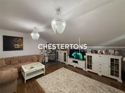 Apartamento de 4 Dormitorios en Villa, 183 m², Modernamente Amueblado, Bragadiru - foto 13