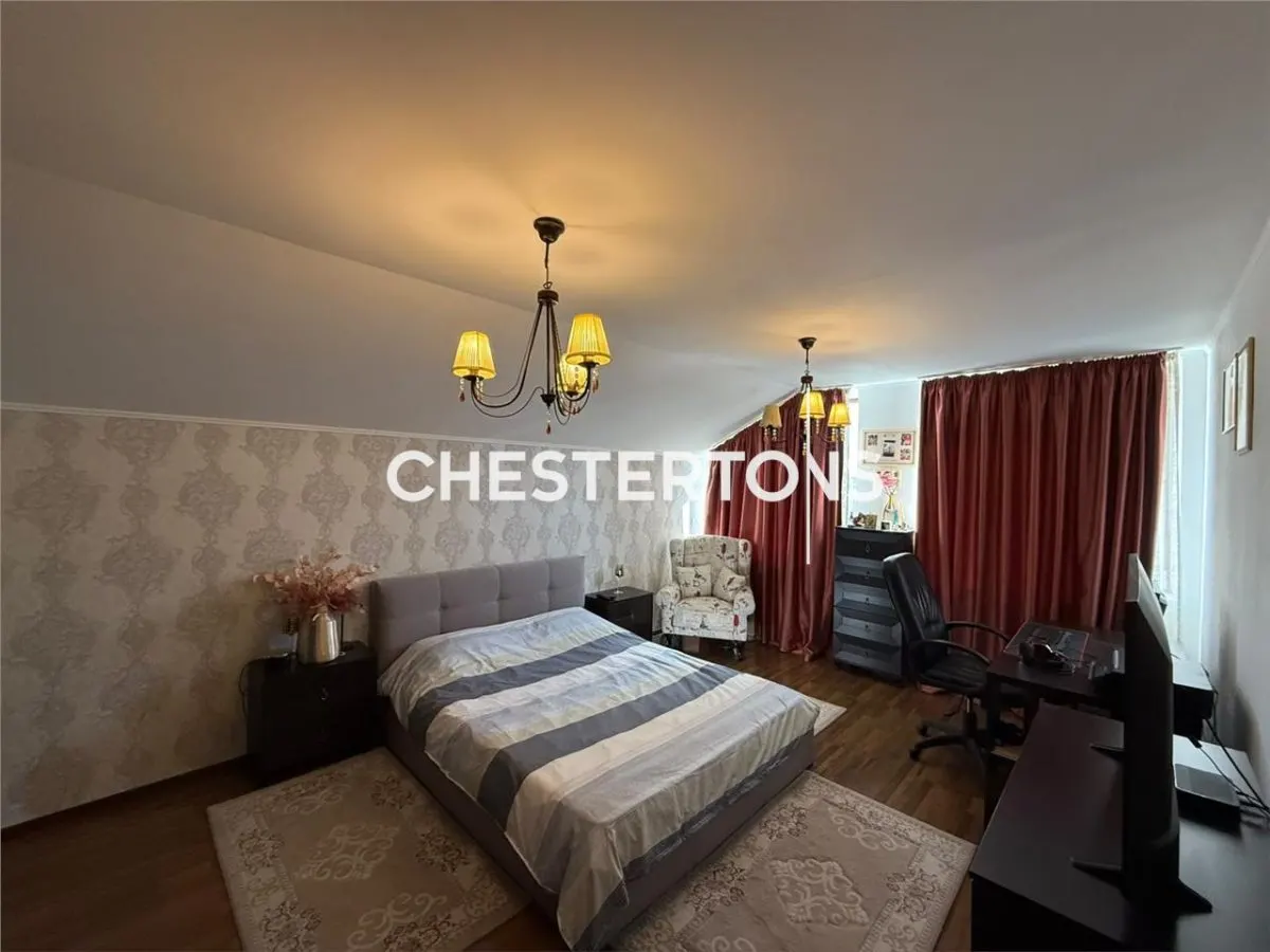 Apartamento de 4 Dormitorios en Villa, 183 m², Modernamente Amueblado, Bragadiru - foto 3