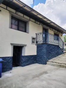 Casa renovata Ghelari Hunedoara - foto 3