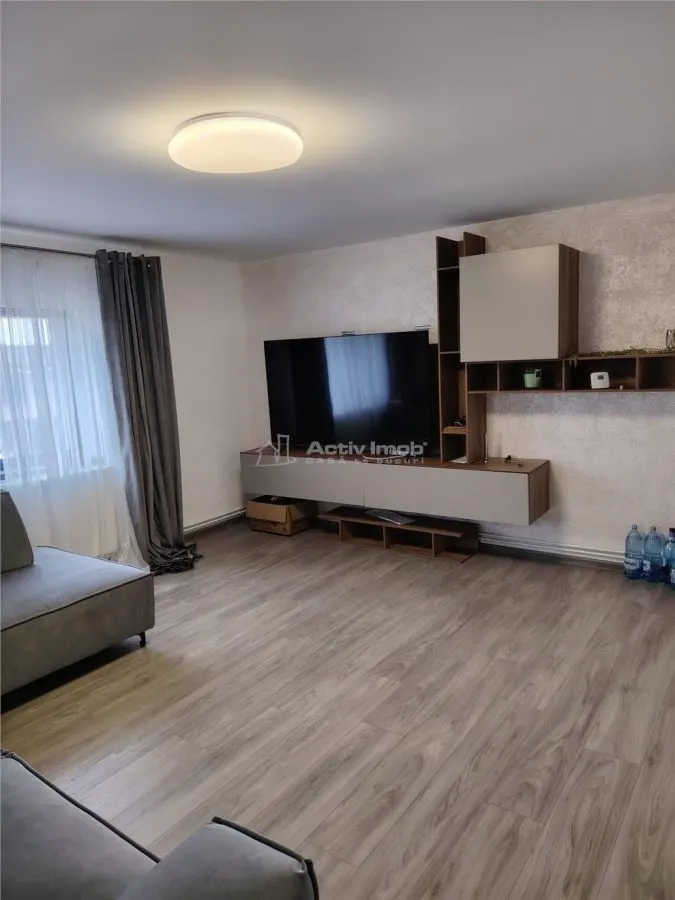 Casa renovata Ghelari Hunedoara - foto 9