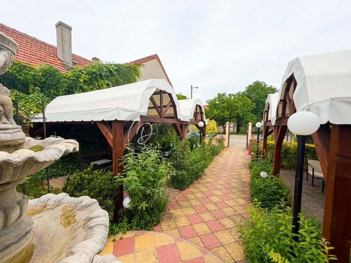 MDI hotel-pensiune Boema Marghita - foto 5