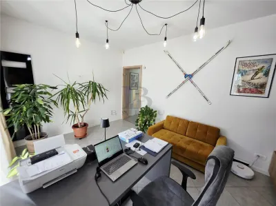 Exceptional Villa in Dumbravita – Space, Comfort and Elegance - foto 10