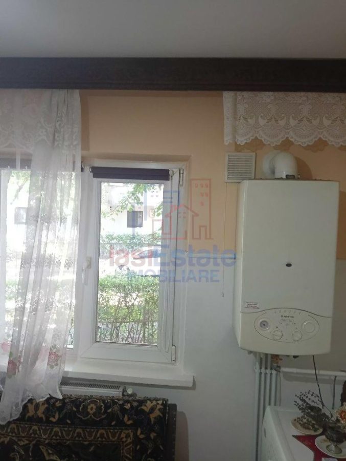 Oferta Apartament 2 camere - zona Nicolina - Iasi