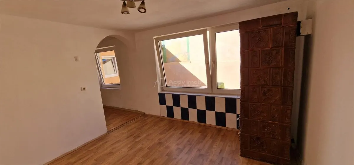 House / villa for sale 90 sqm in Resita, Muncitoresc area - foto 23