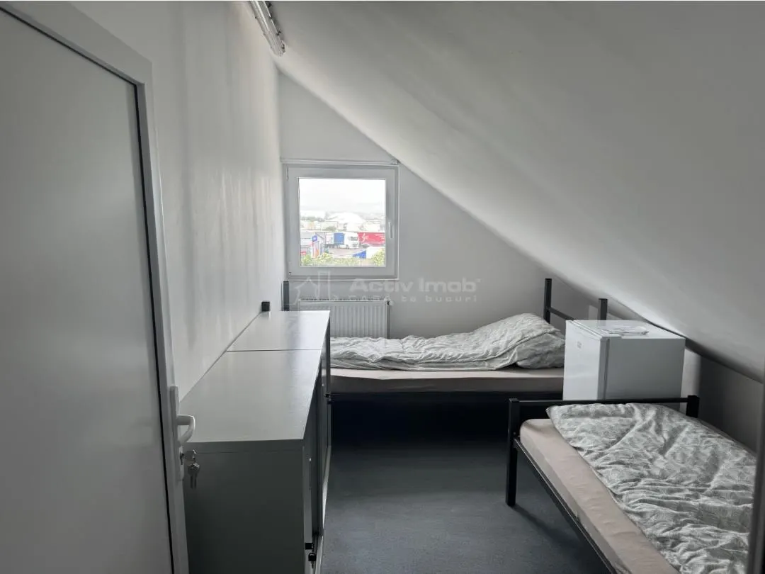 House / villa for rent 20 sqm in Brasov, Carierei area - foto 6