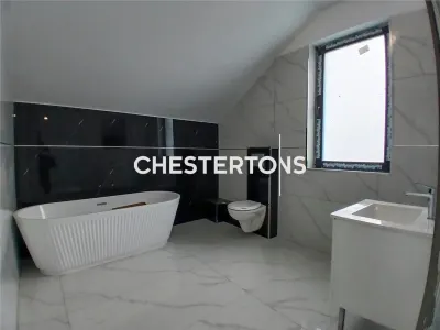 Bright Ground+1 Villa with Private Garden, Premium Finishes, Berceni - foto 6