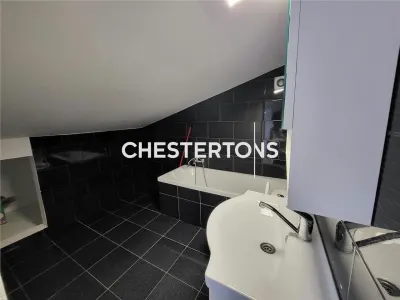 Apartament spatios cu mansarda, ideal pentru confortul intregii familii - foto 13