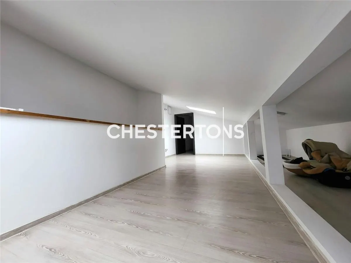 Apartament spatios cu mansarda, ideal pentru confortul intregii familii - foto 10