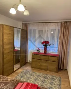 Apartament cu 2 camere, semidecomandat, Podu Ros - Iasi