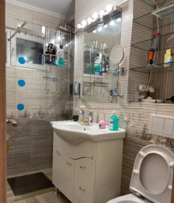 Apartament cu 2 camere, semidecomandat, Podu Ros - foto 4