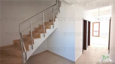Vila cocheta, moderna, cu 4 camere si curte generoasa, toate utilitatile, Prelungirea Ghencea zona Bragadiru - foto 5