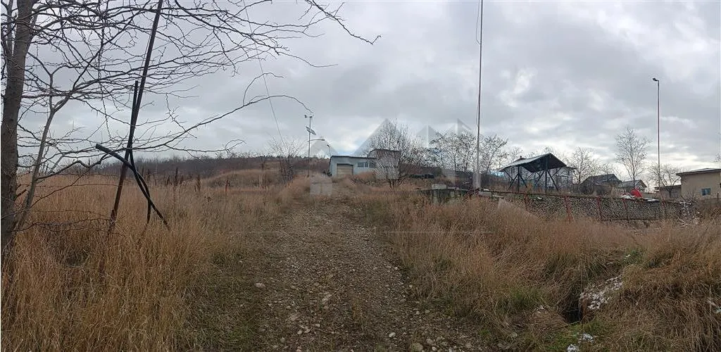 REDIU, teren 3350mp.cu HALA 187mp intravilan cu utilitati trase - foto 5