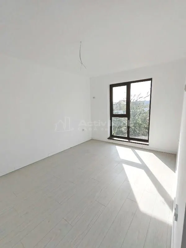House / villa for sale 116 sqm in Bragadiru - foto 9