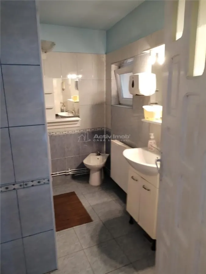 House / villa for sale 130 sqm in Hunedoara, Centru Vechi area - foto 18