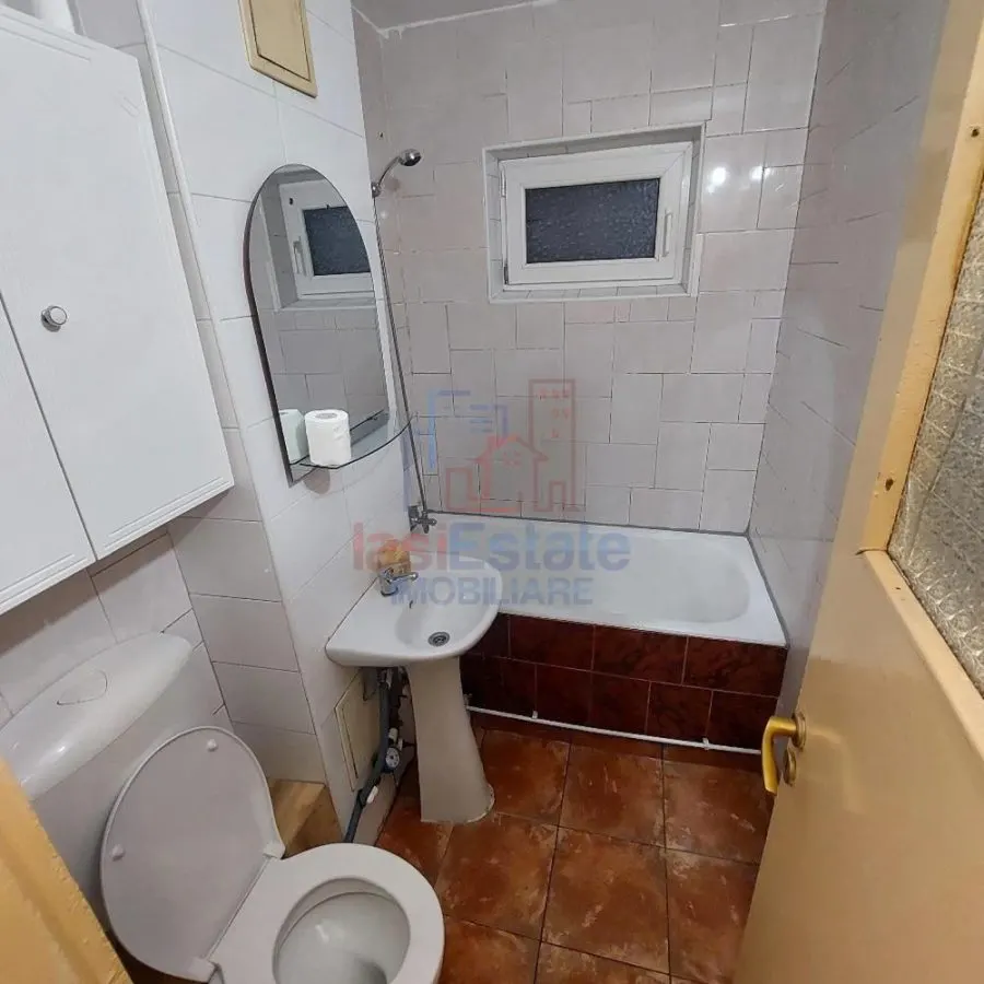 Apartament cu 2 camere in zona Canta - foto 5