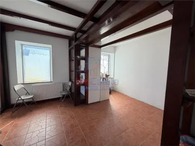 Oportunitate Unica! Casa | Petru Poni | 4 camere 156mp D+P - foto 2