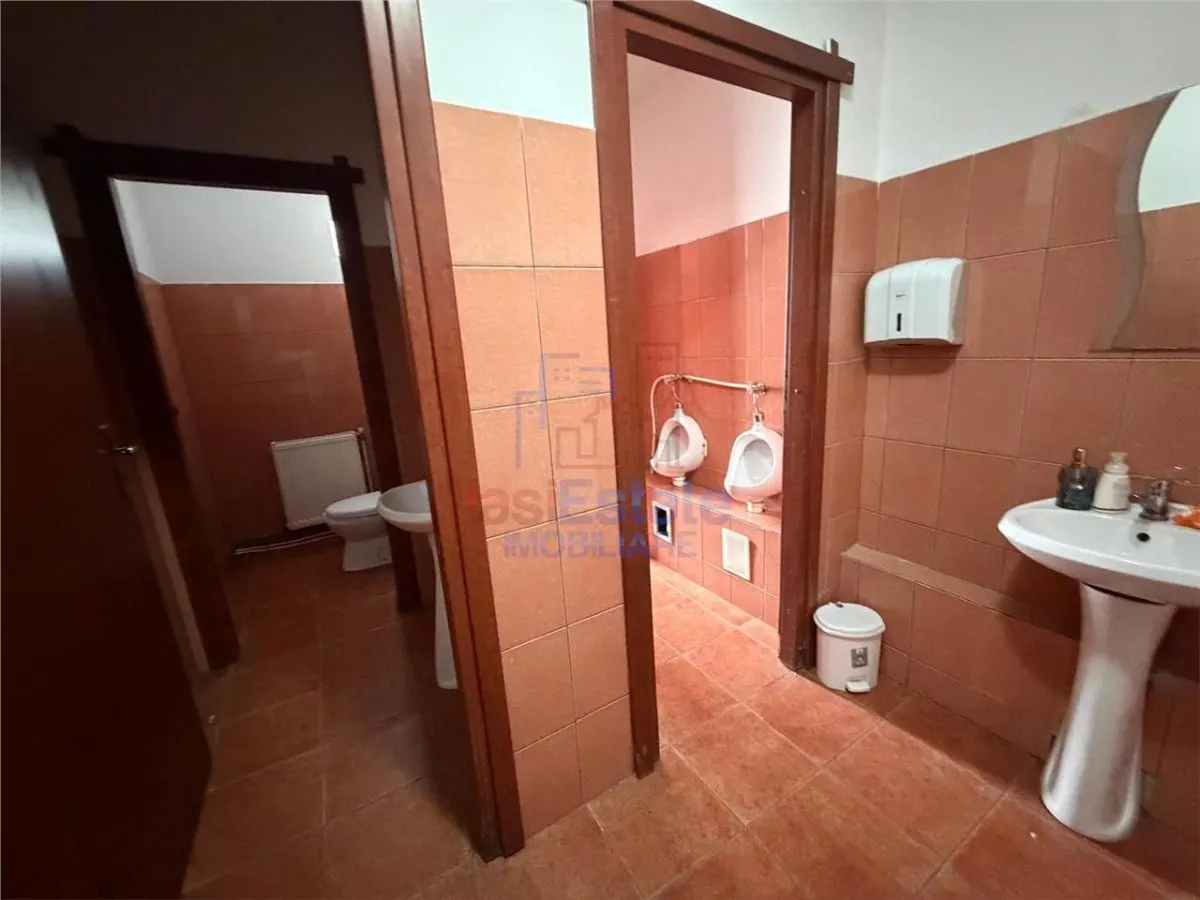 Oportunitate Unica! Casa | Petru Poni | 4 camere 156mp D+P - foto 3