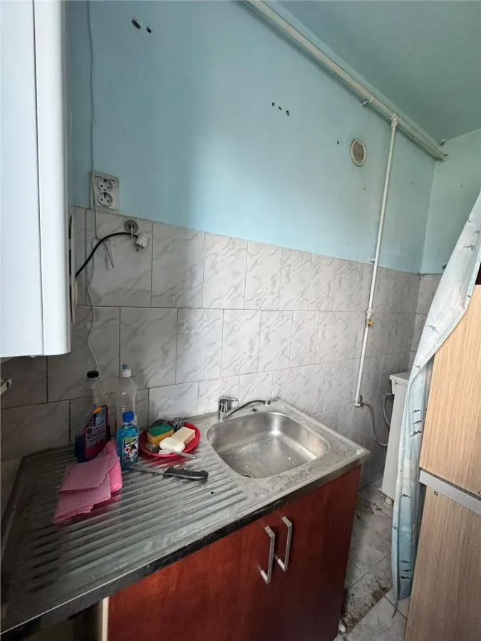 2 camere - Etaj 3 din 4 - Ale. Pacii - foto 1