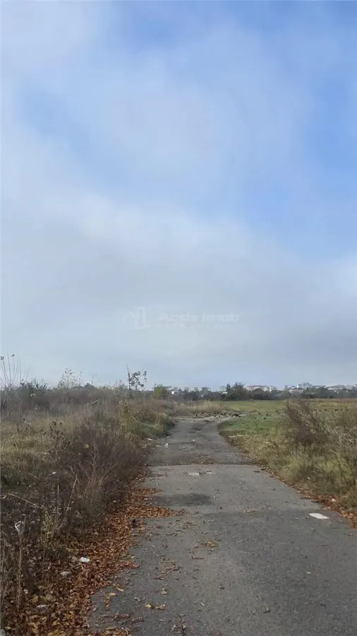 Land for sale 1700 sqm in Targoviste, Exterior Vest area - foto 2