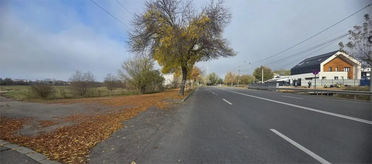 Land for sale 1700 sqm in Targoviste, Exterior Vest area - foto 3