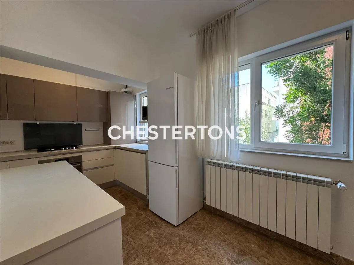 Apartament 4 camere de inchiriat | Zona Polona | Mobilat si utilat | Loc de parcare inclus - foto 5