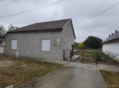 House / villa for sale 190 sqm in Pischia - foto 11