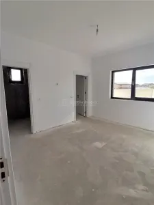 House / villa for sale 98 sqm in Pantelimon, Comuna Pantelimon area - foto 12
