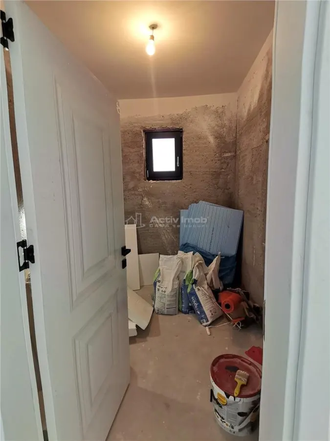 House / villa for sale 98 sqm in Pantelimon, Comuna Pantelimon area - foto 16