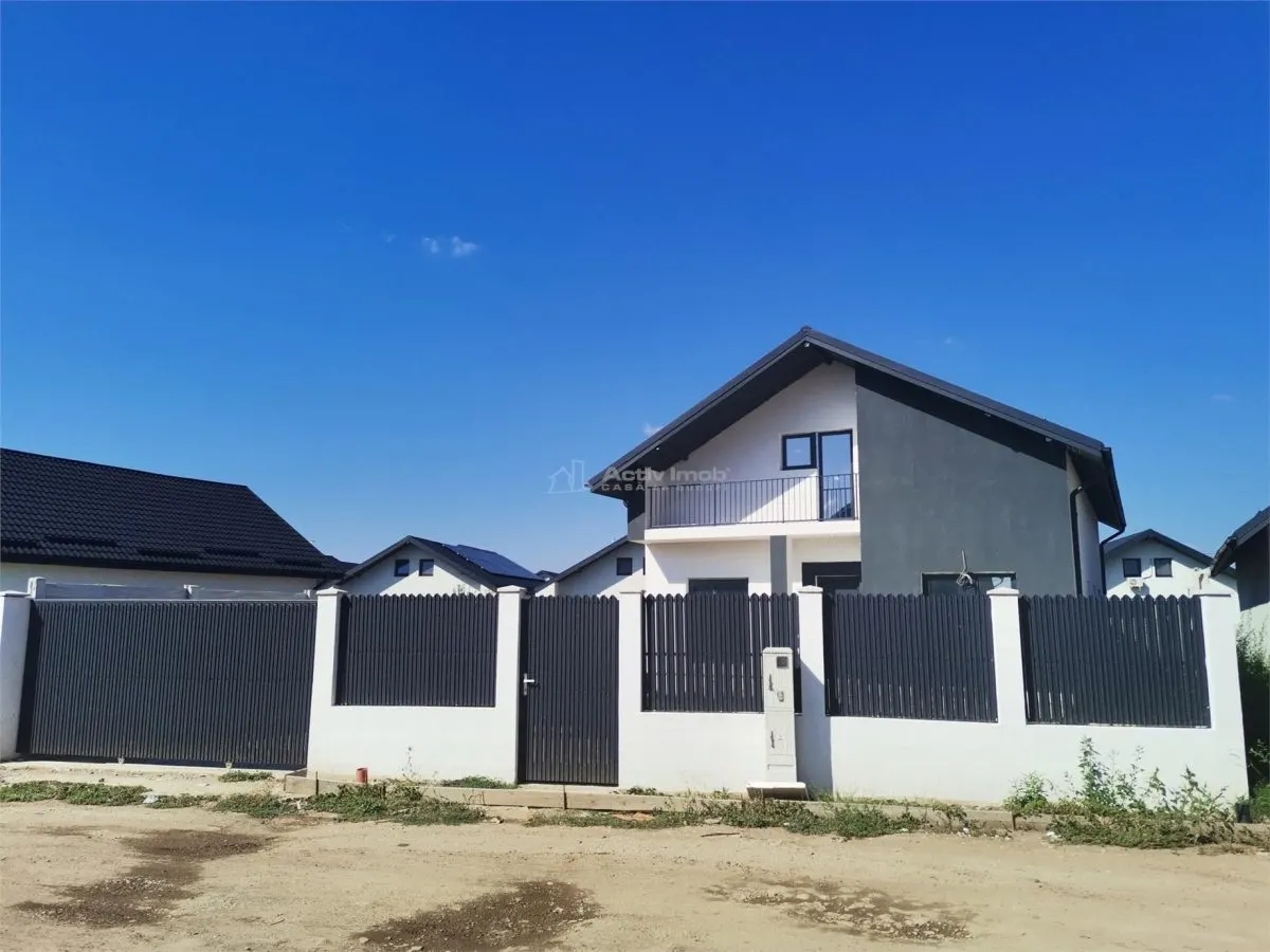 House / villa for sale 82 sqm in Pantelimon, Comuna Pantelimon area - foto 1