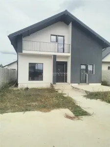 House / villa for sale 82 sqm in Pantelimon, Comuna Pantelimon area - foto 2