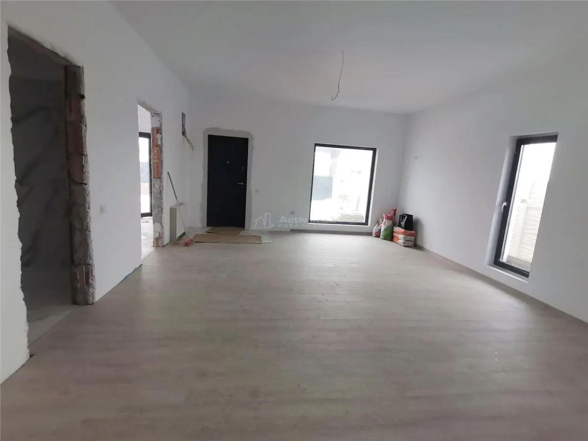 House / villa for sale 82 sqm in Pantelimon, Comuna Pantelimon area - foto 5