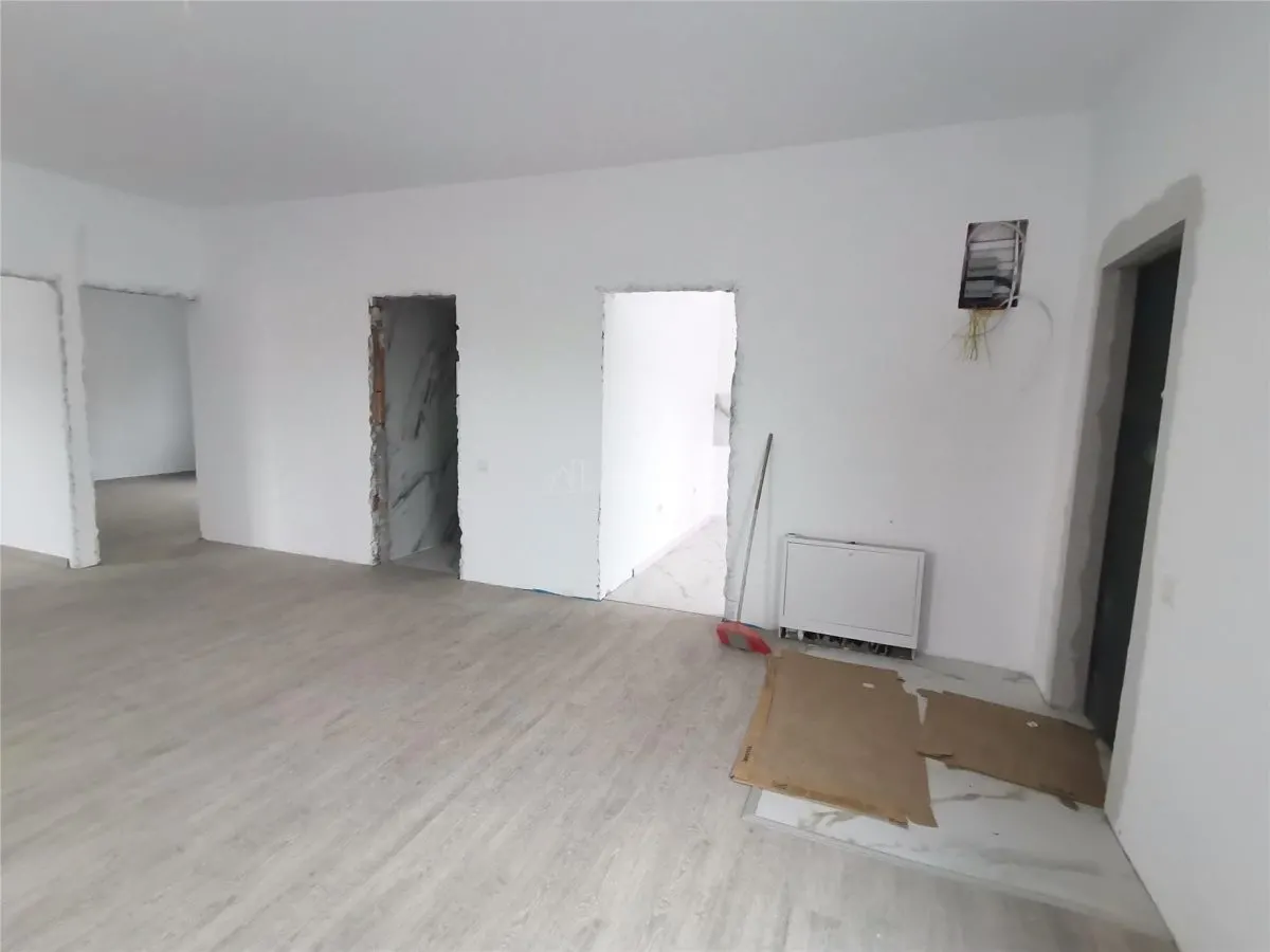 House / villa for sale 82 sqm in Pantelimon, Comuna Pantelimon area - foto 7